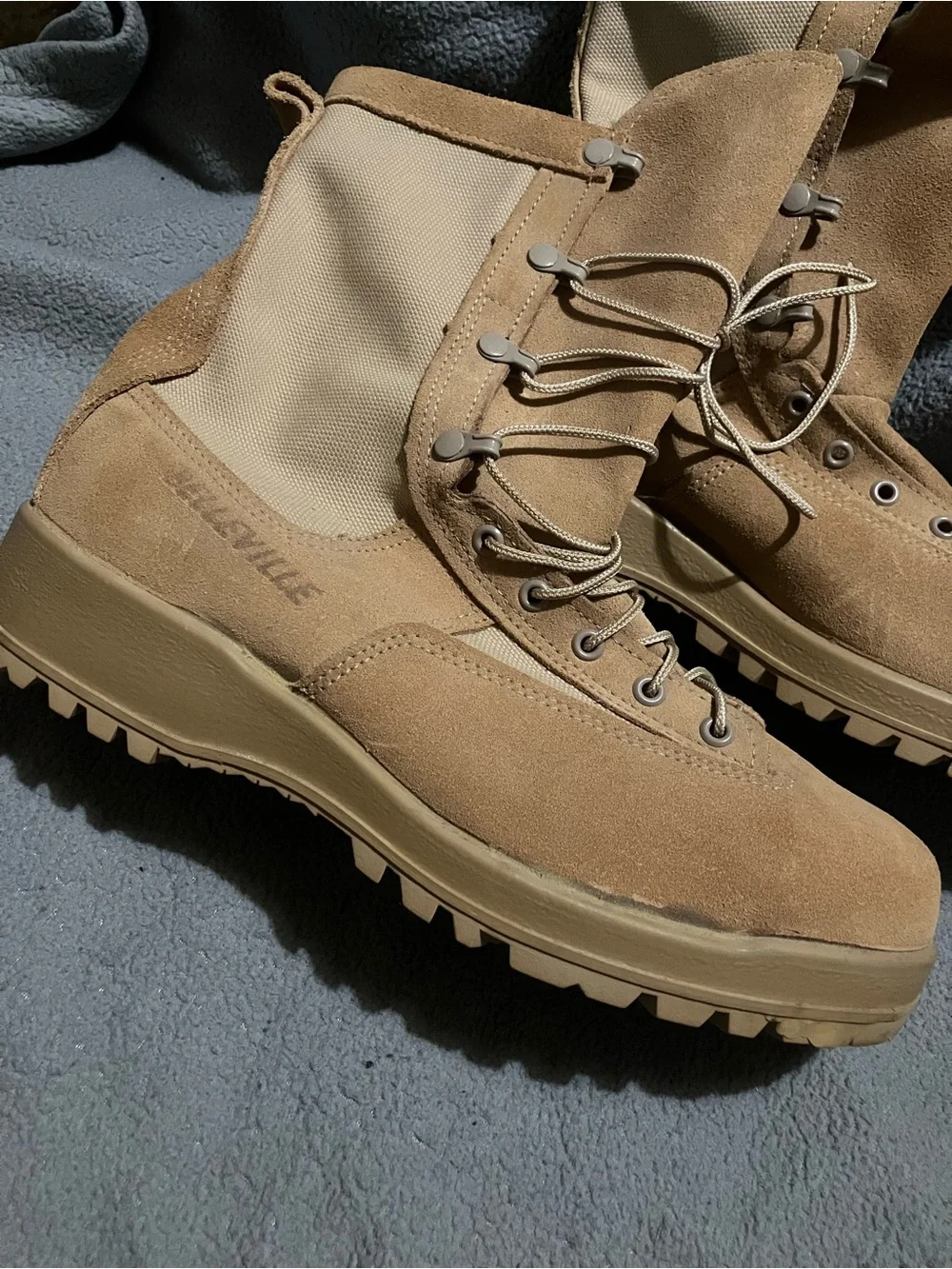 Men's Lace-Up Desert Tan Tactical Boots